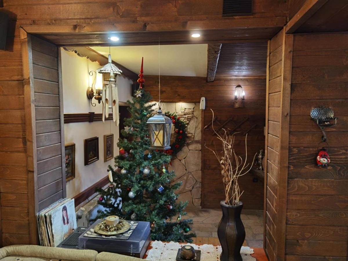 Mira Guest House Dobrinishte Exterior foto